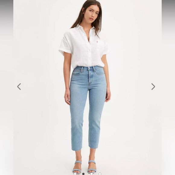 Levi's Light Blue Cropped Jeans - Picture 2 of 14